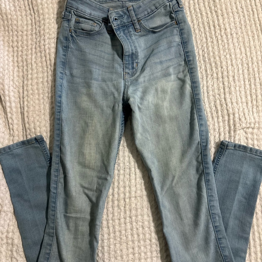 Hollister Women's Light Wash Skinny Jeans